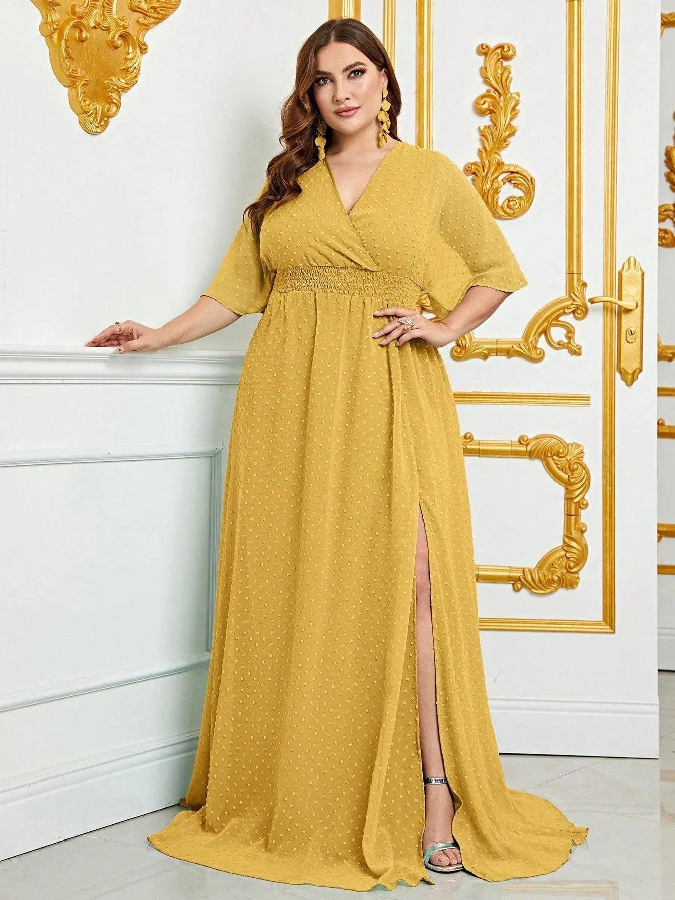 Plus Butterfly Sleeve Swiss Dot Split Thigh Chiffon Dress – Curvepretty