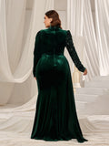 Plus Velvet Evening Gown with Sequin Detail & Mermaid Silhouette – Luxury Bridal Wear for Weddings or High-End Events, 1XL-5XL