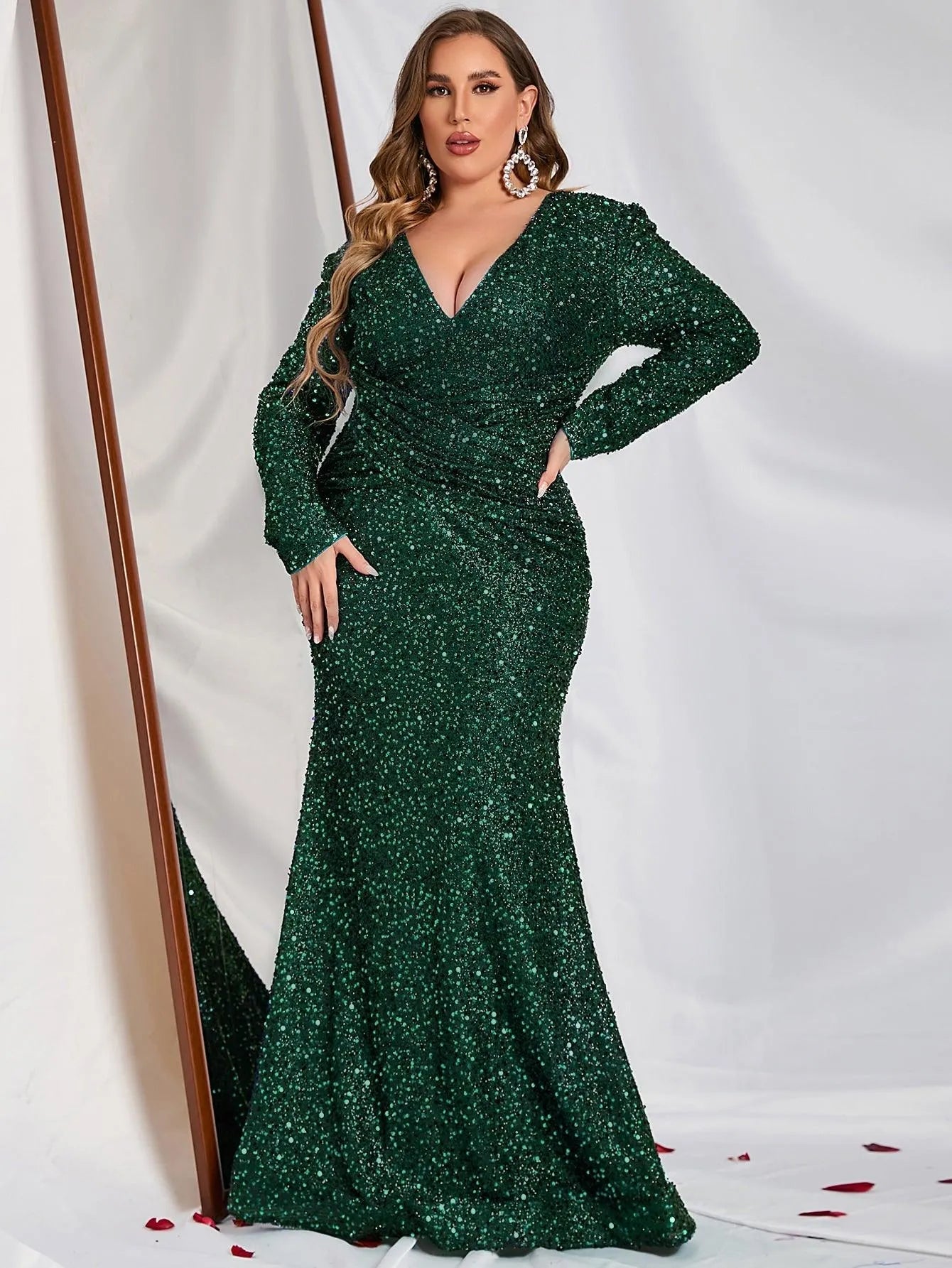 Plus V Neck Long Sleeves Sequins Mermaid Prom Dress - Elonnashop