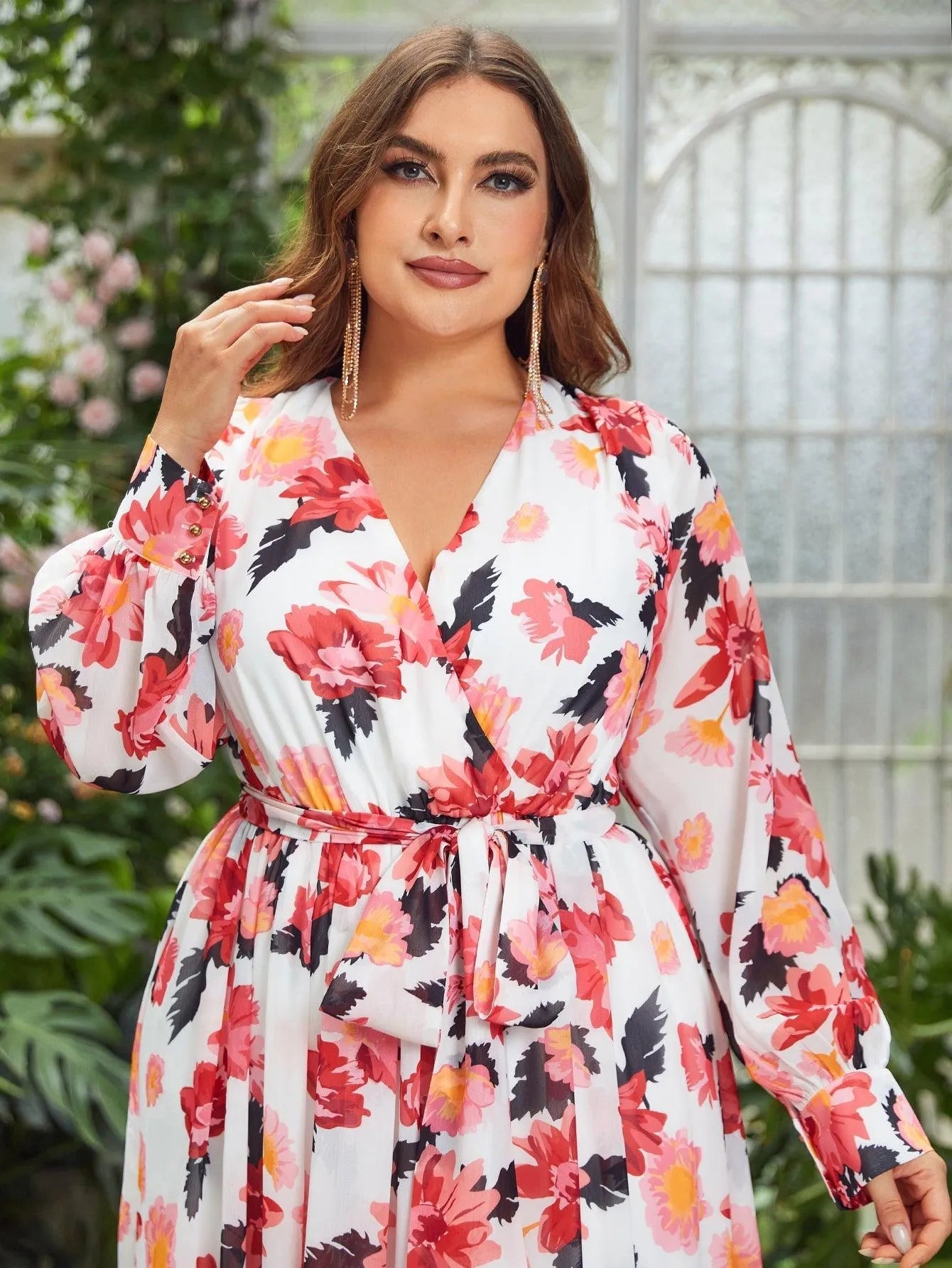 Plus Floral Elegance Long-Sleeve Maxi Dress - Elonnashop