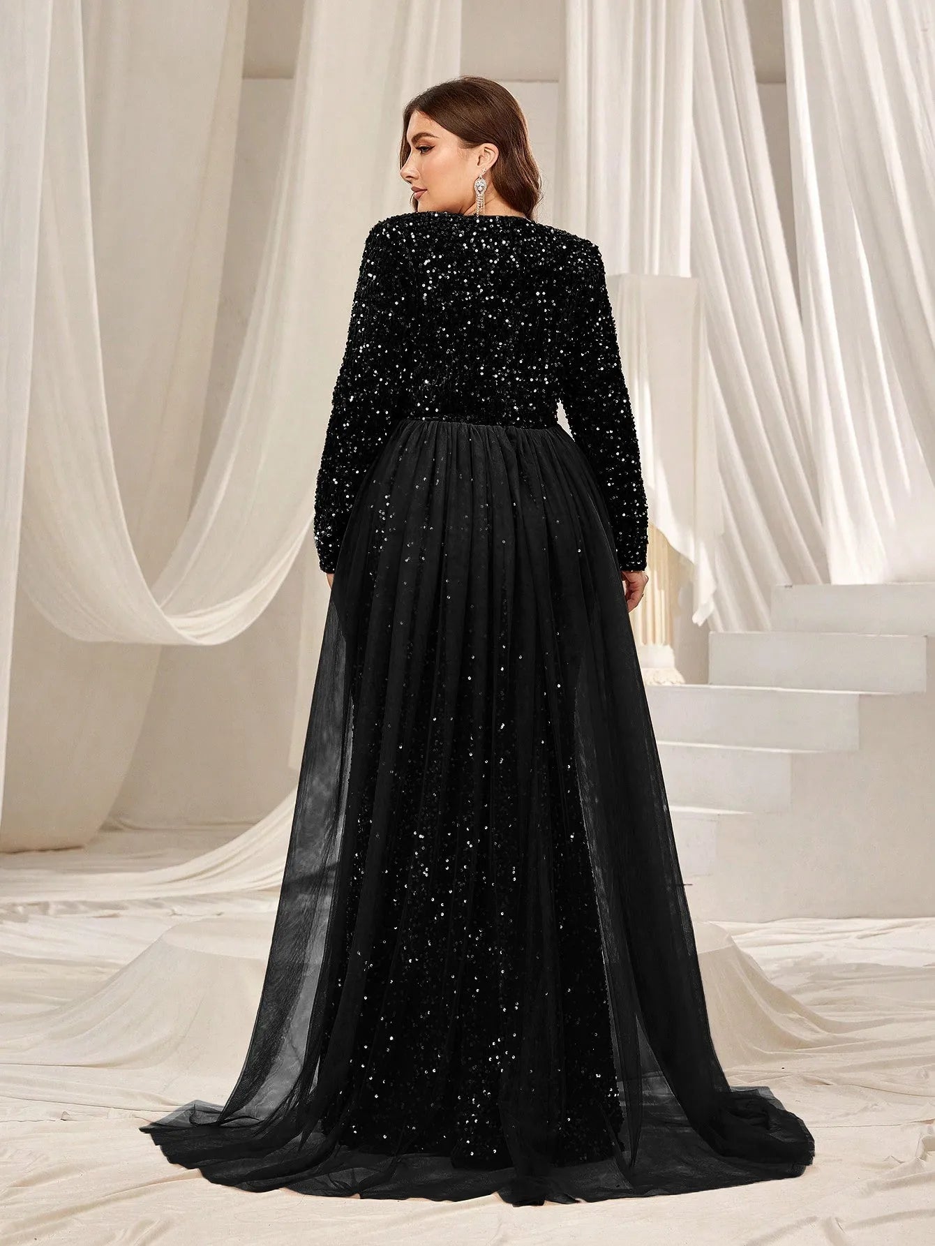 Plus Elegant Mesh Insert Split Mermaid Hem Sequin Evening Dress Black / 1XL Plus Elegant Mesh Insert Split Mermaid Hem Sequin Evening Dress Black / 1XL