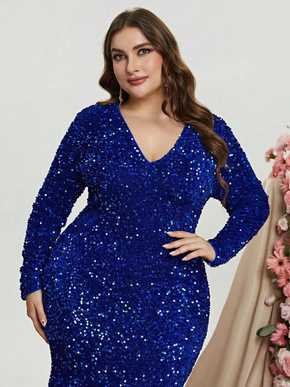 Plus V Neck Long Sleeve Sequin Mermaid Dresses - Elonnashop