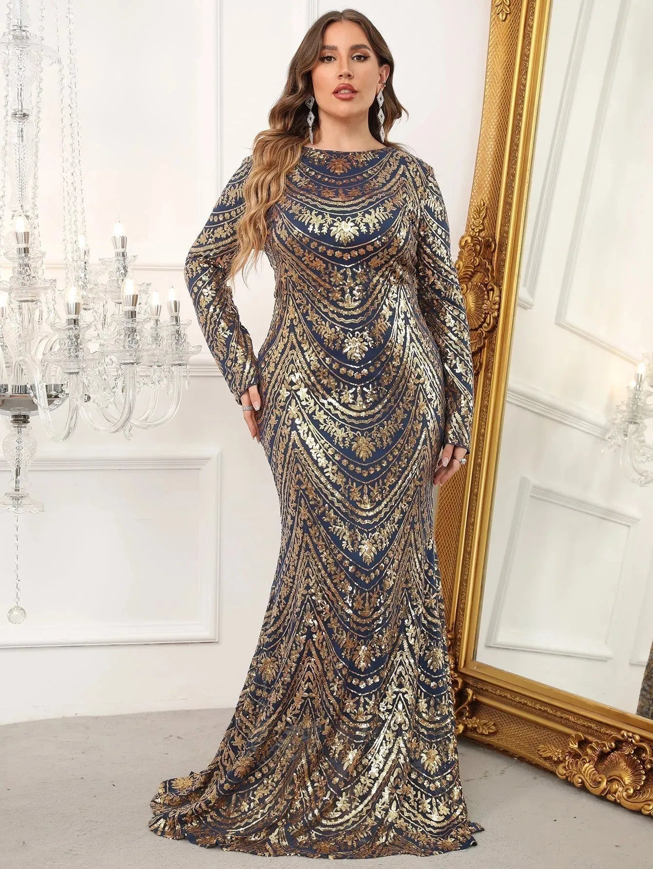 Plus Round Neck Long Sleeve Graphic Sequin Mermaid Dresses