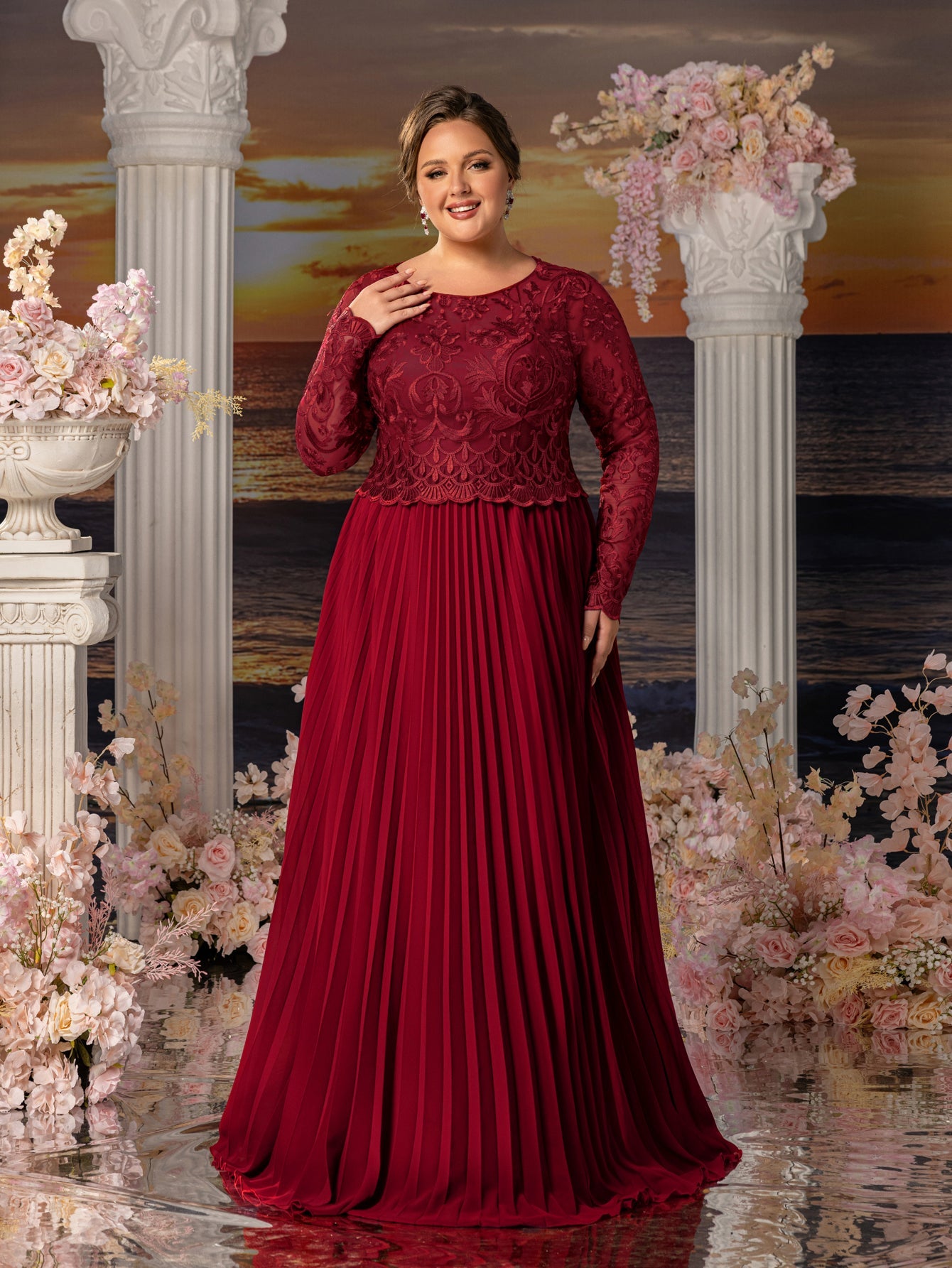 Plus Womens' Elegant A-Line Formal Dress with Long-Sleeve Lace Bodice & Chiffon Pleated Skirt