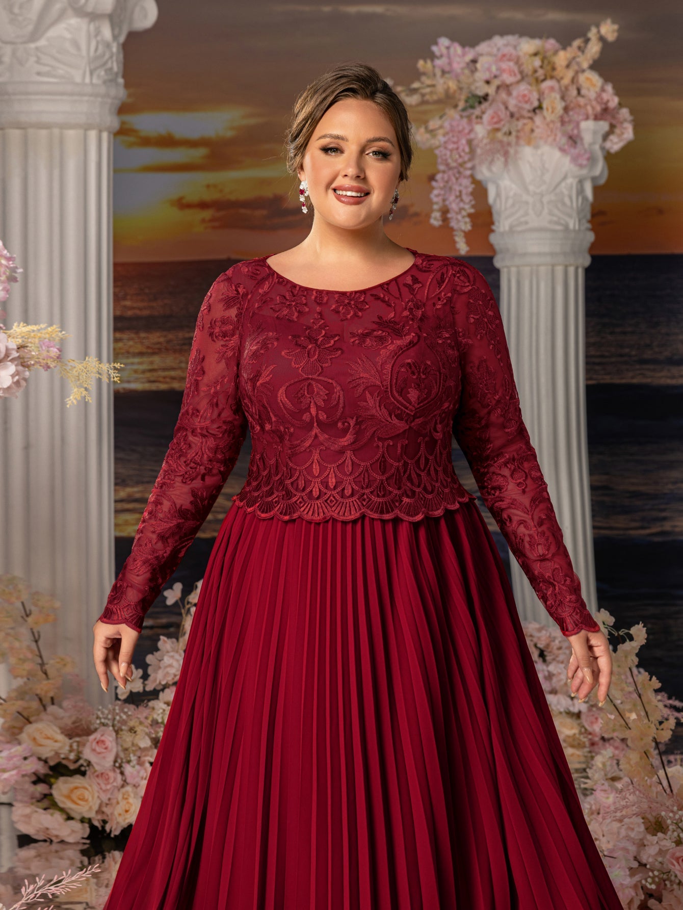 Plus Womens' Elegant A-Line Formal Dress with Long-Sleeve Lace Bodice & Chiffon Pleated Skirt
