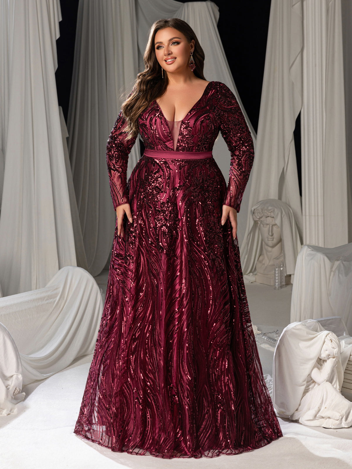 Plus Elegant Plunging Neck Lace-up Back Graphic Sequin Formal Prom Dress