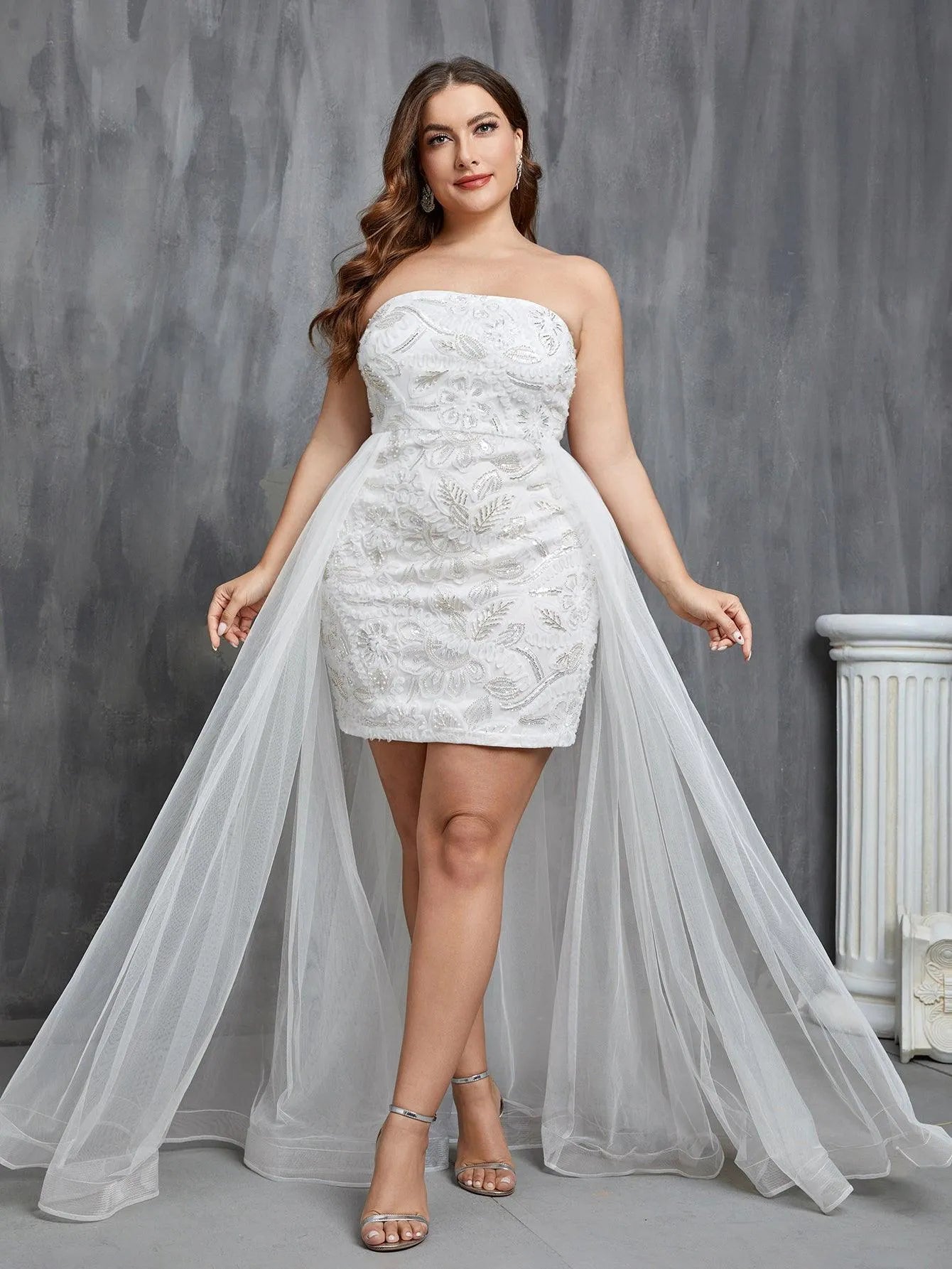 Plus Mesh Overlay Sequin Tube Wedding Dress - Elonnashop