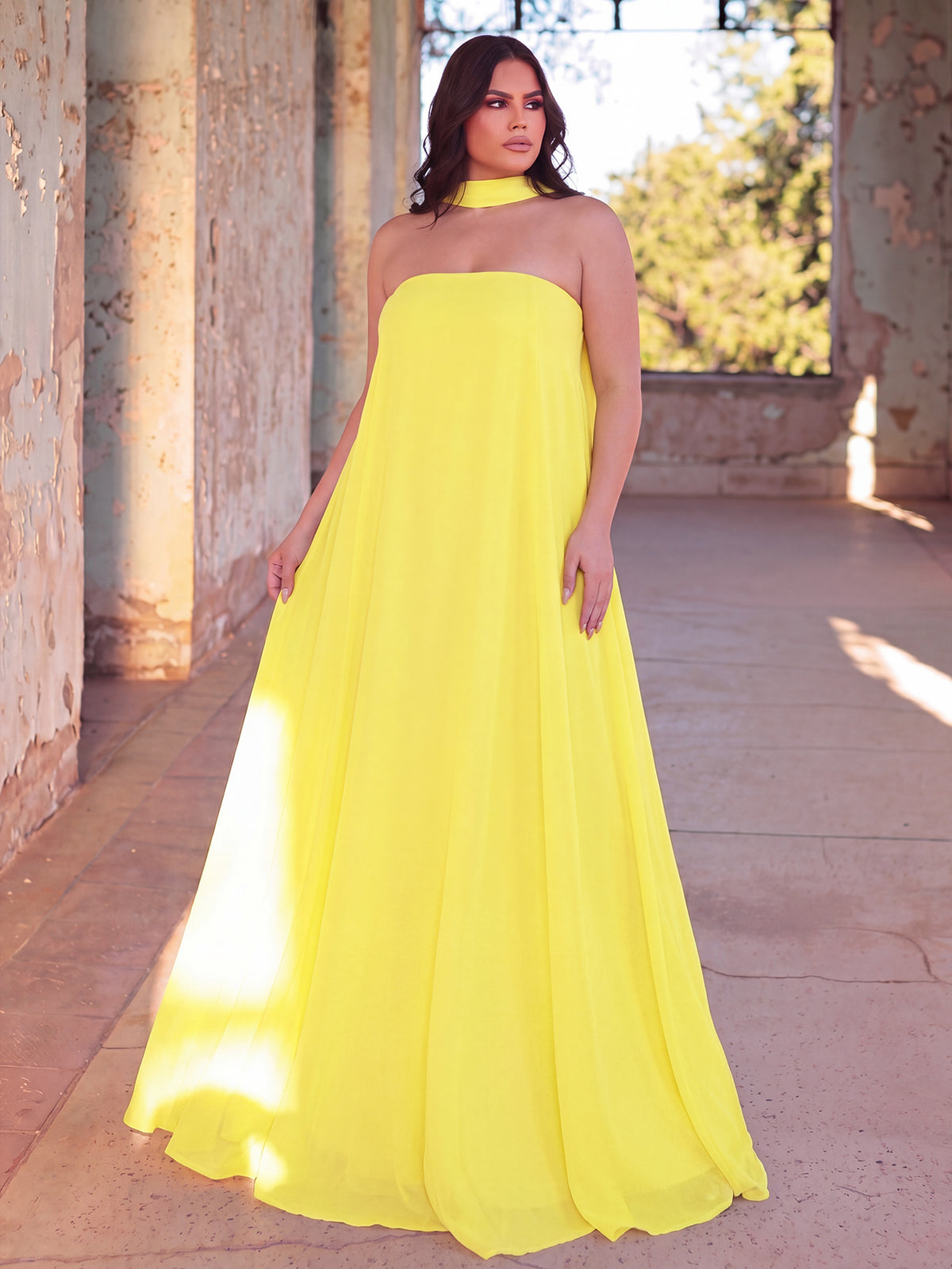 Plus Choker Neck Chiffon Maxi Dress | Open Back Flowy Evening Gown | Elegant Formal Party & Wedding Guest Dress