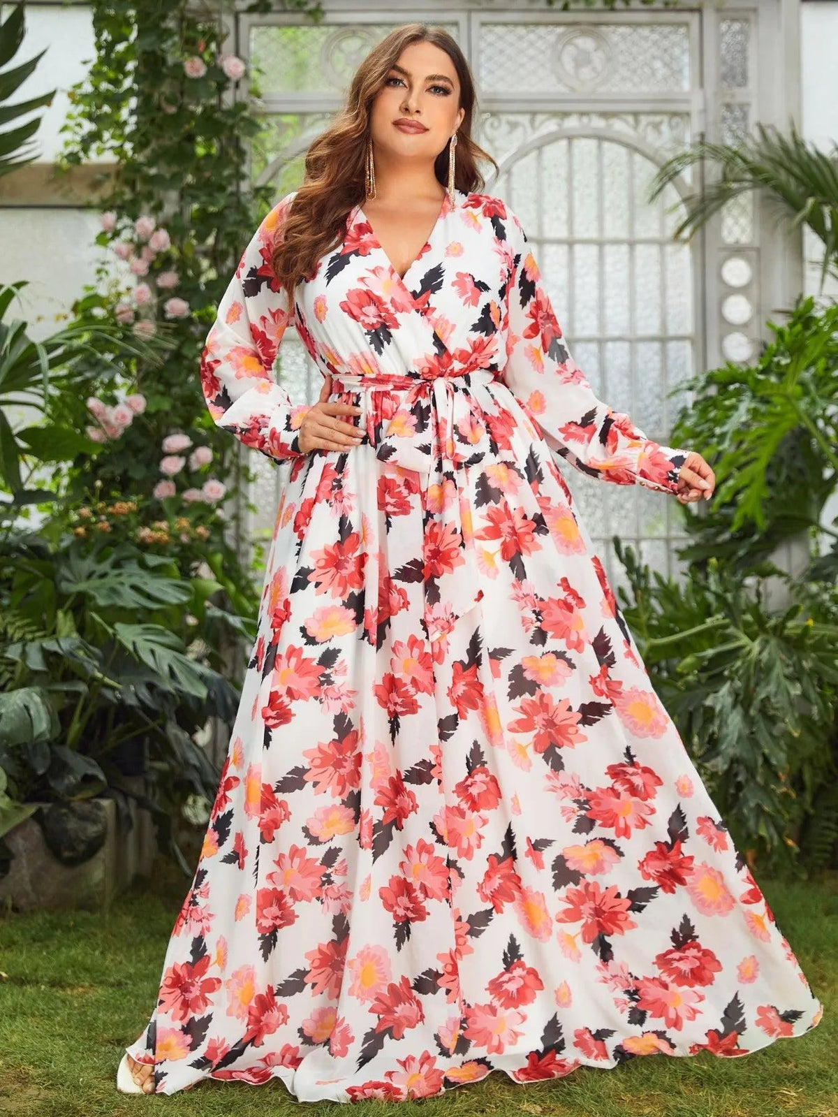 Plus Floral Elegance Long-Sleeve Maxi Dress - Elonnashop