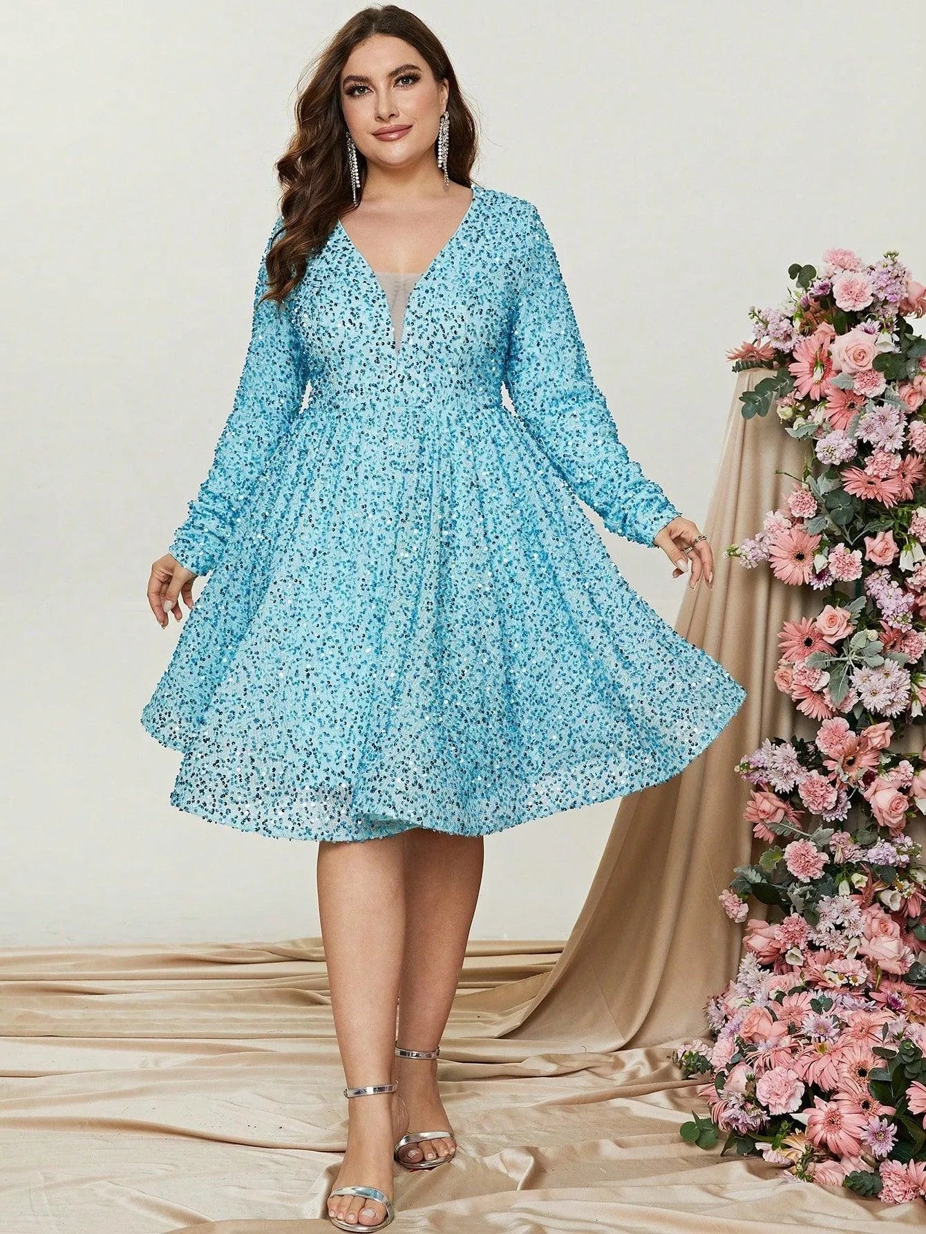 Plus Size V Neck Long Sleeve Sequin A Line Dress - Elonnashop