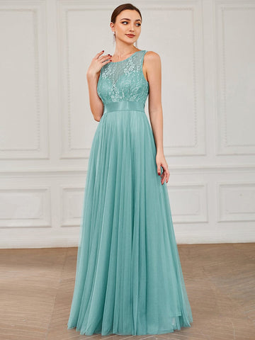Lace Sleeveless Sweetheart A-Line Tulle Evening Dress