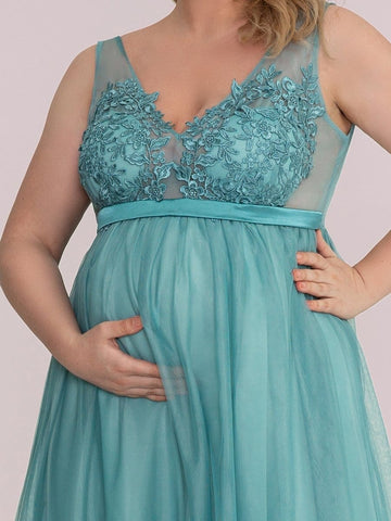 Plus Size Double V-Neck Lace Bodice Long Flowy Maternity Dress