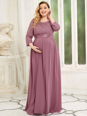 Plus Size Sweetheart 3/4 Sleeve Floor-Length Lace Maternity Dress